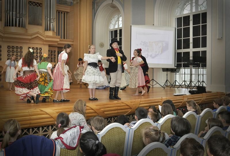 tdenumleckhovzdlvnaamatrsktvorby2018zahajovackoncert23.jpg